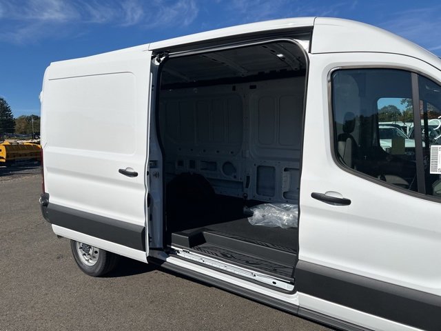 New 2025 Ford Transit 250 148 Medium Roof Extended AWD image 9