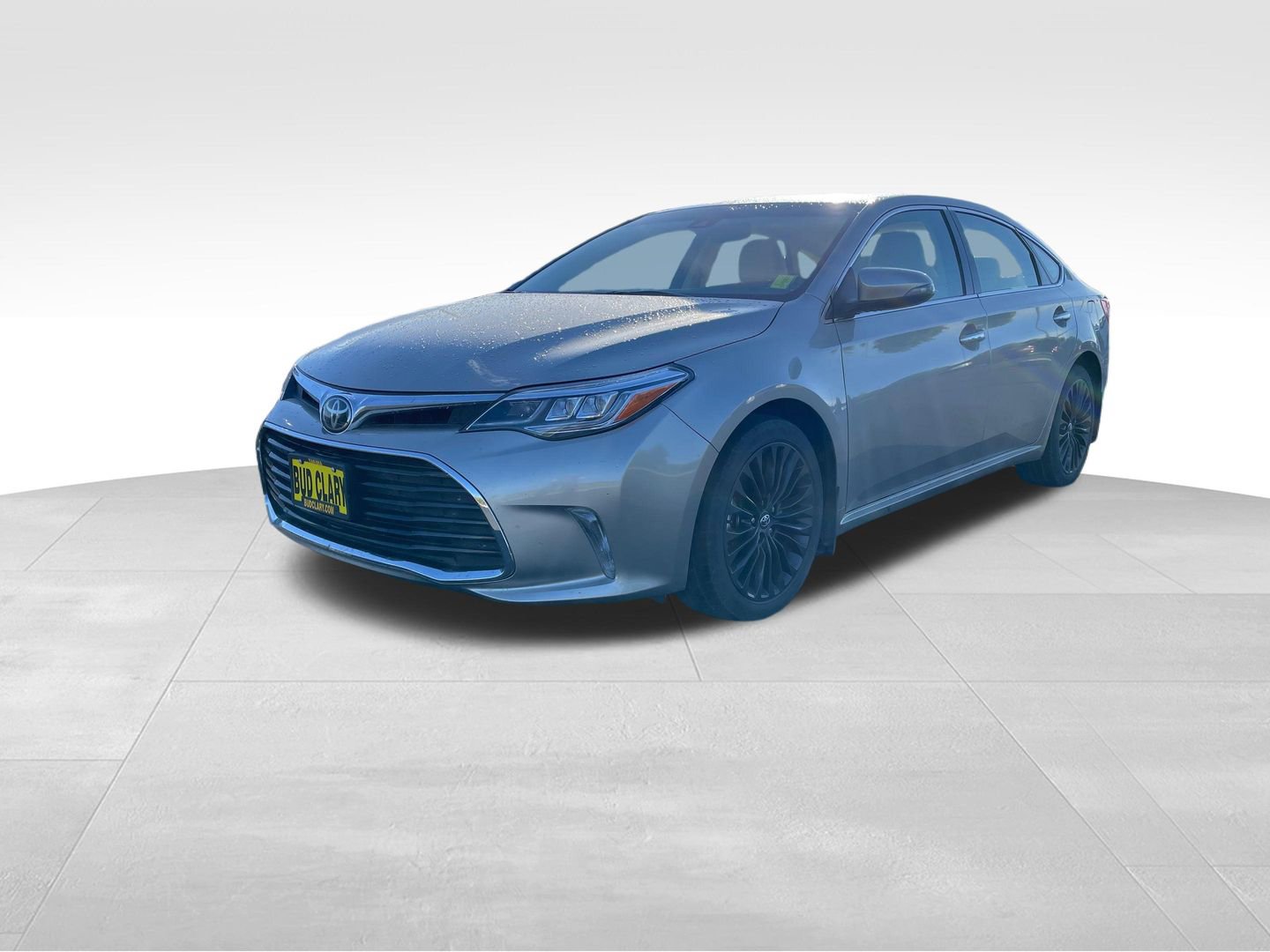 Used 2017 Toyota Avalon Touring w/ All Weather Liner Package FWD image 8