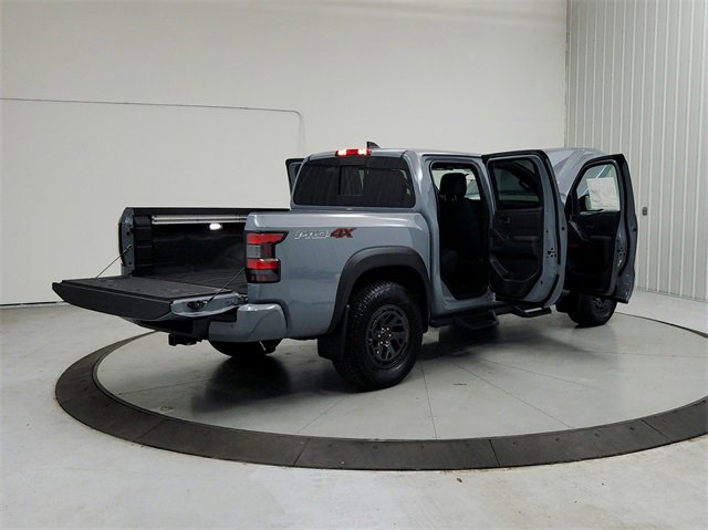 New 2026 Nissan Frontier PRO-4X w/ Pro-4x Convenience Package image 15