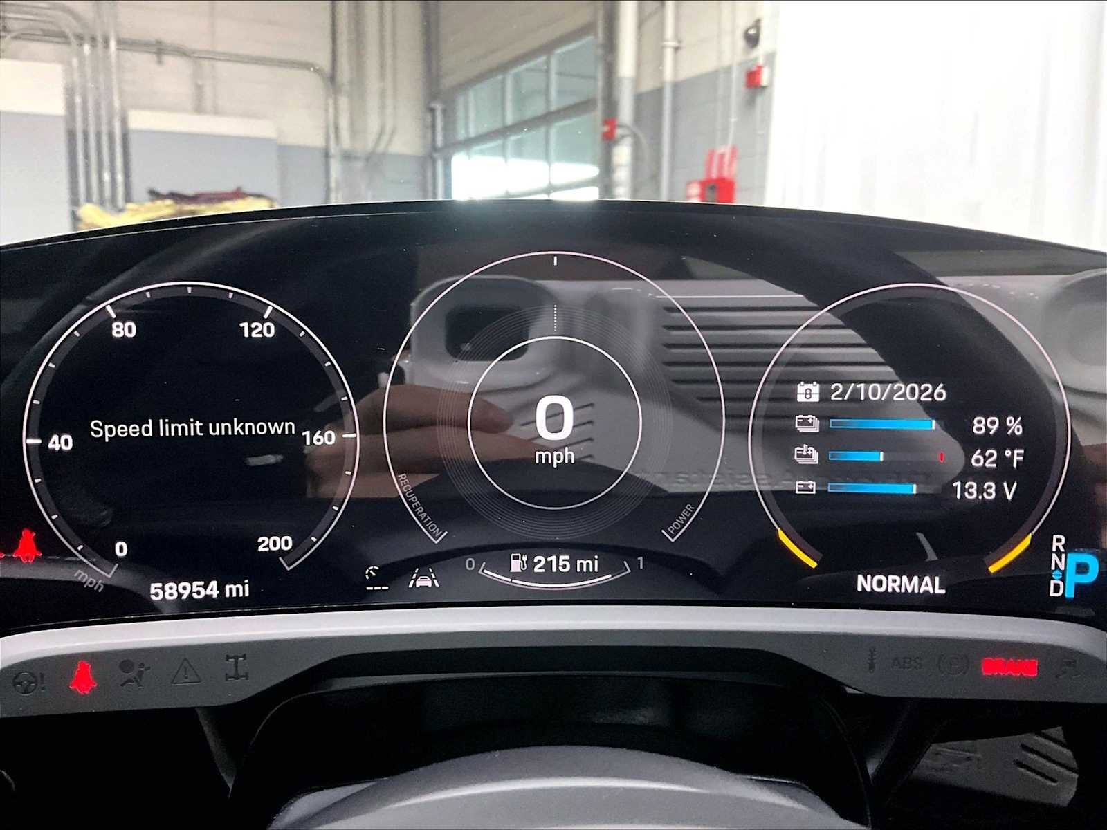 Used 2022 Porsche Taycan image 23