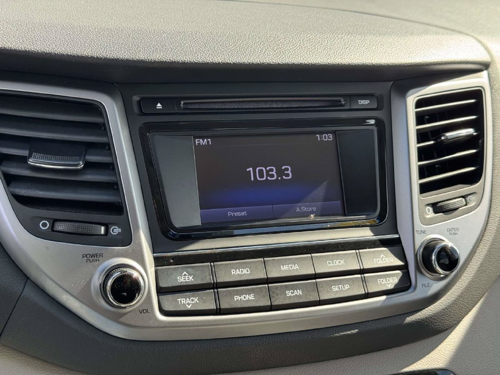 Used 2018 Hyundai Tucson SE FWD image 25