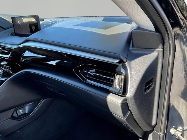 Used 2024 Acura MDX w/ Technology Package FWD image 29