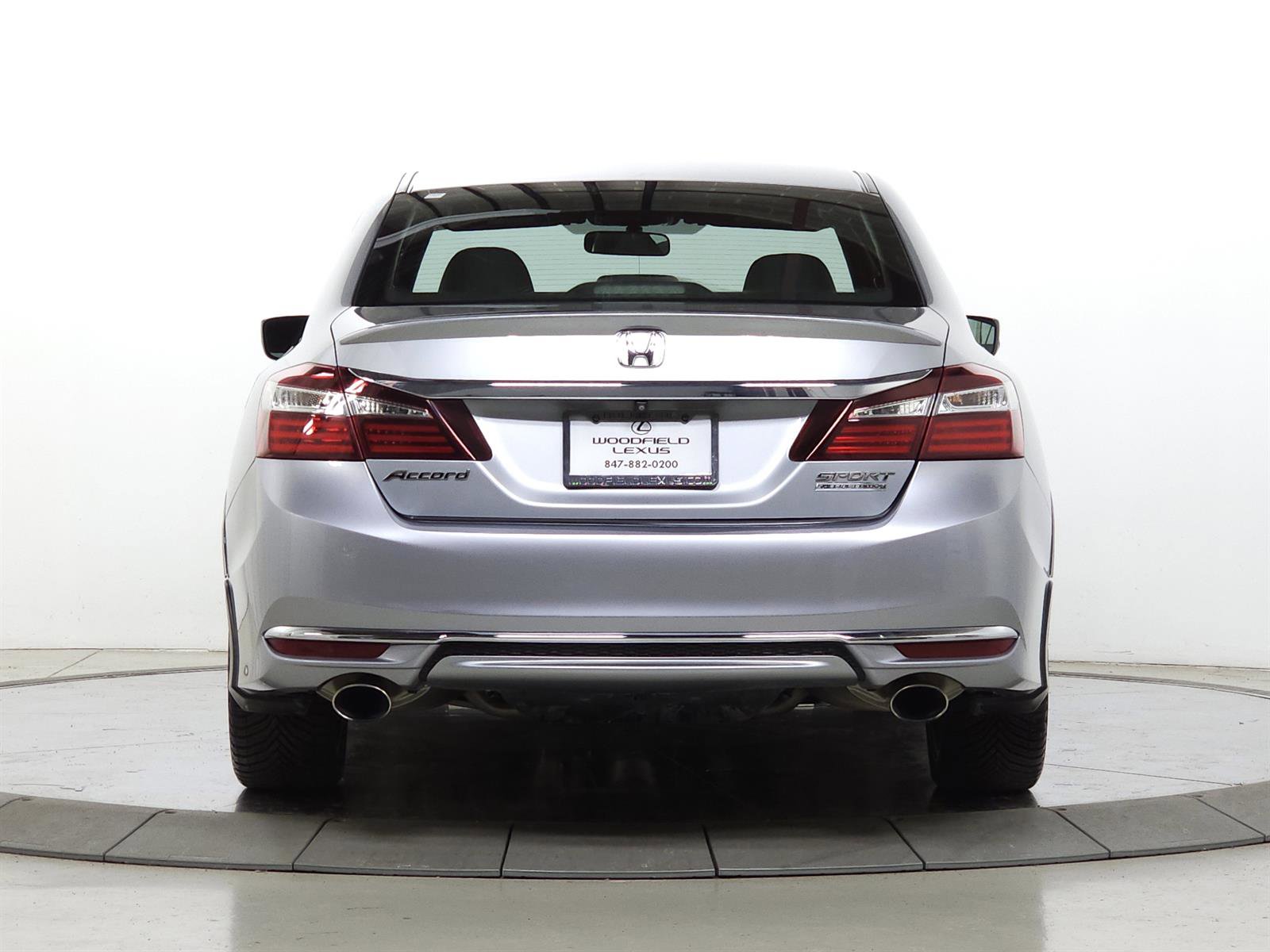 Used 2017 Honda Accord Sport Special Edition image 6