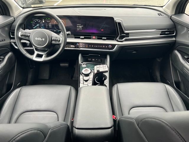Certified 2025 Kia Sportage SX Prestige image 12