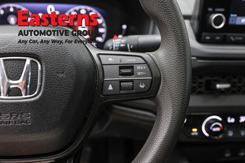 Used 2025 Honda Accord SE image 16