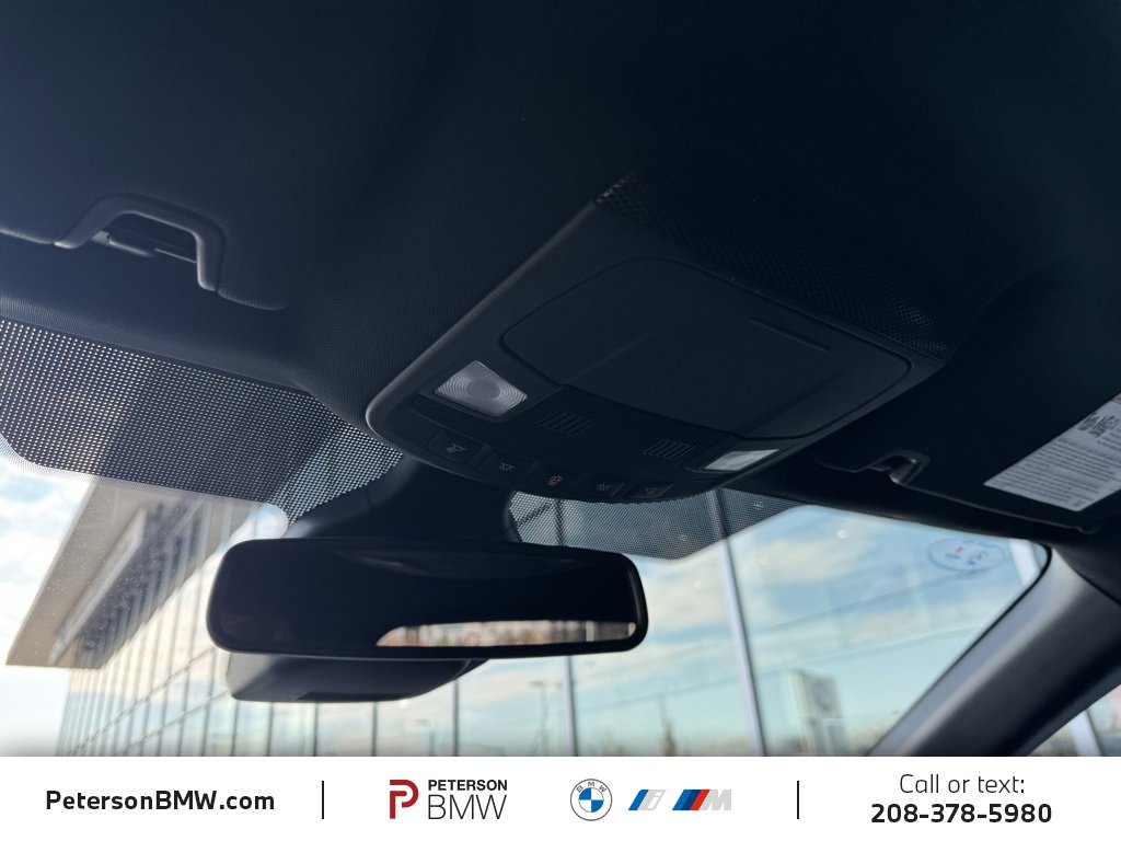 Used 2023 Ford Edge ST image 32