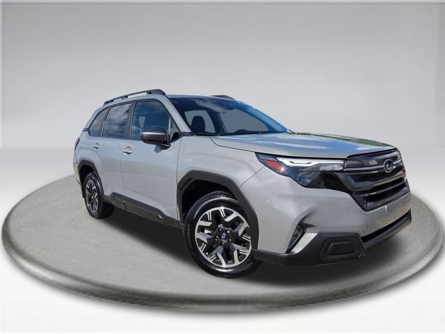 Used 2025 Subaru Forester Premium AWD/4WD image 3