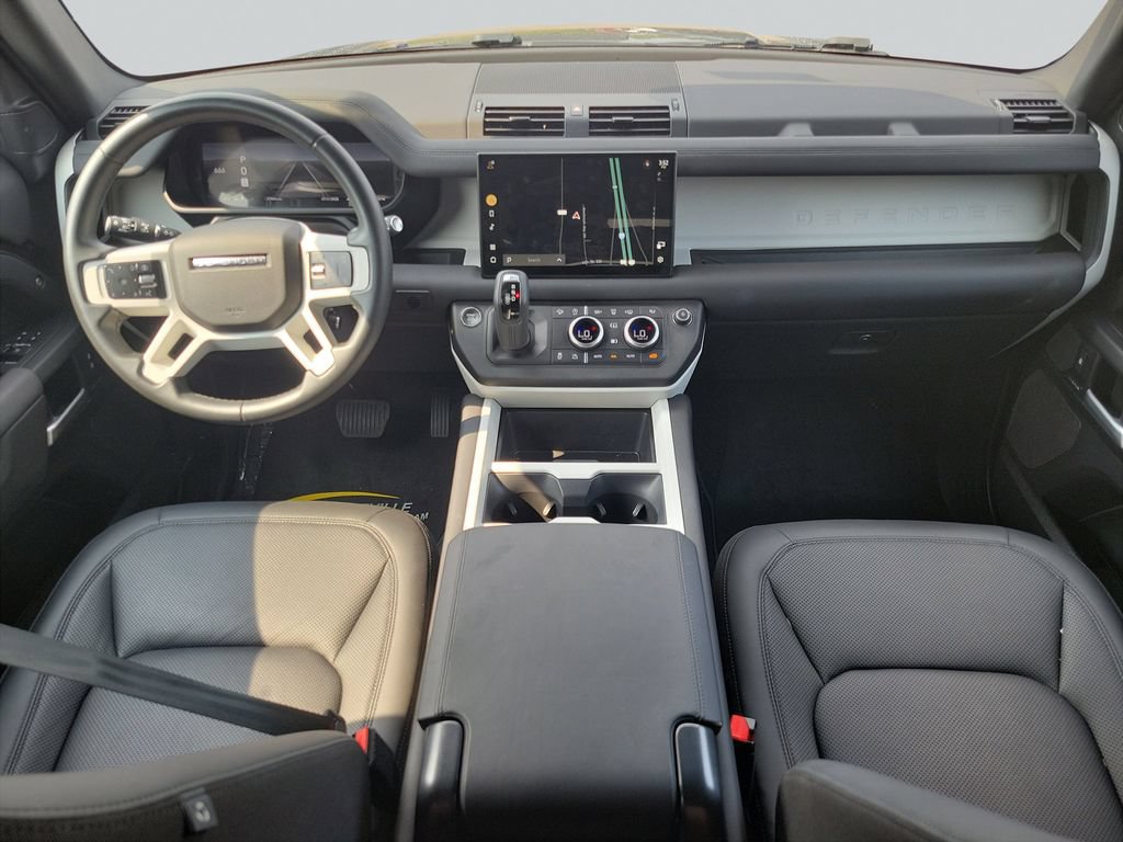 Used 2025 Land Rover Defender 110 S AWD/4WD image 10