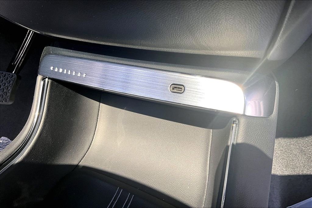 New 2026 Cadillac Lyriq Luxury image 19