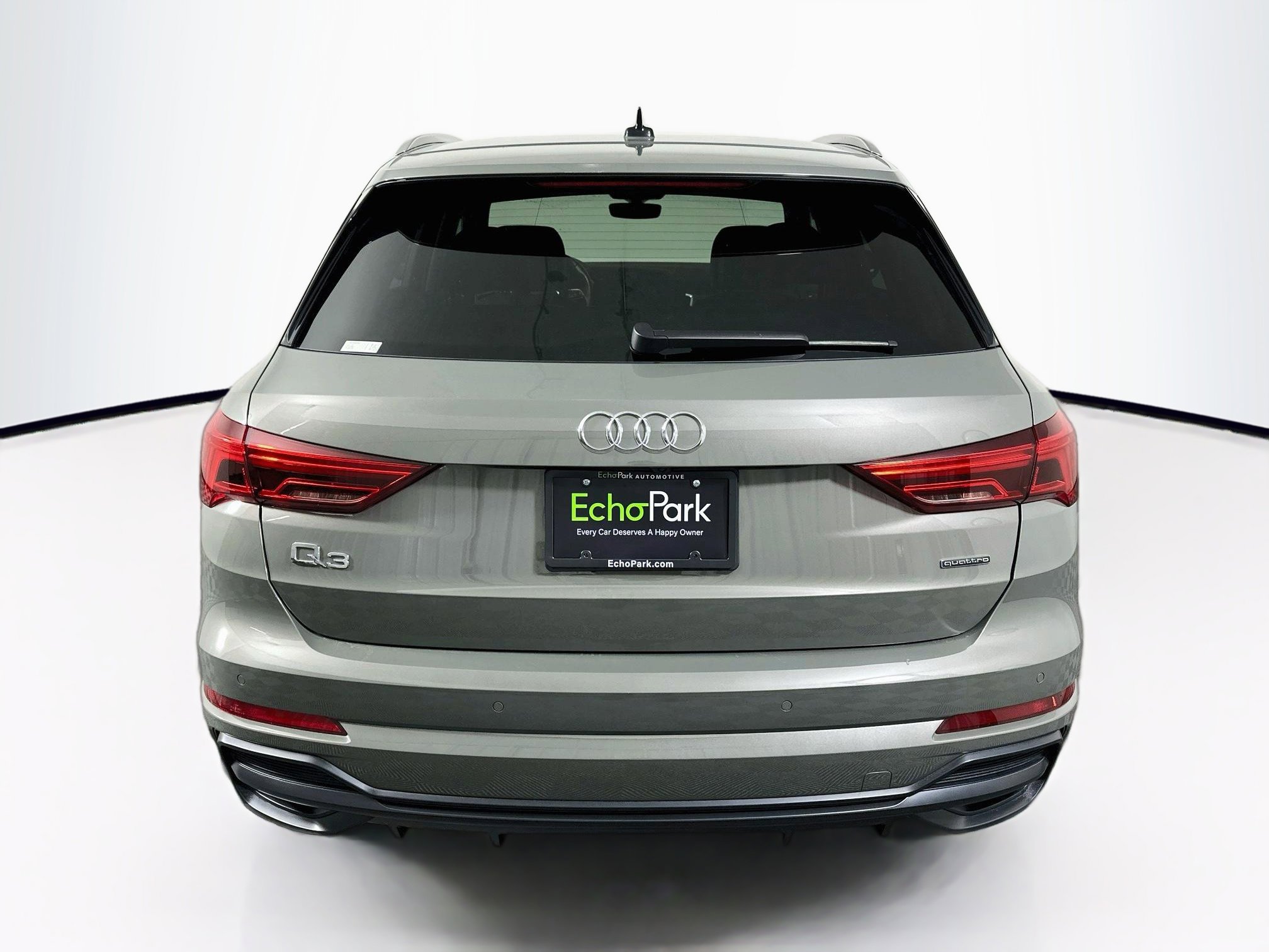 Used 2021 Audi Q3 2.0T Premium Plus w/ Premium Plus Package AWD/4WD image 7