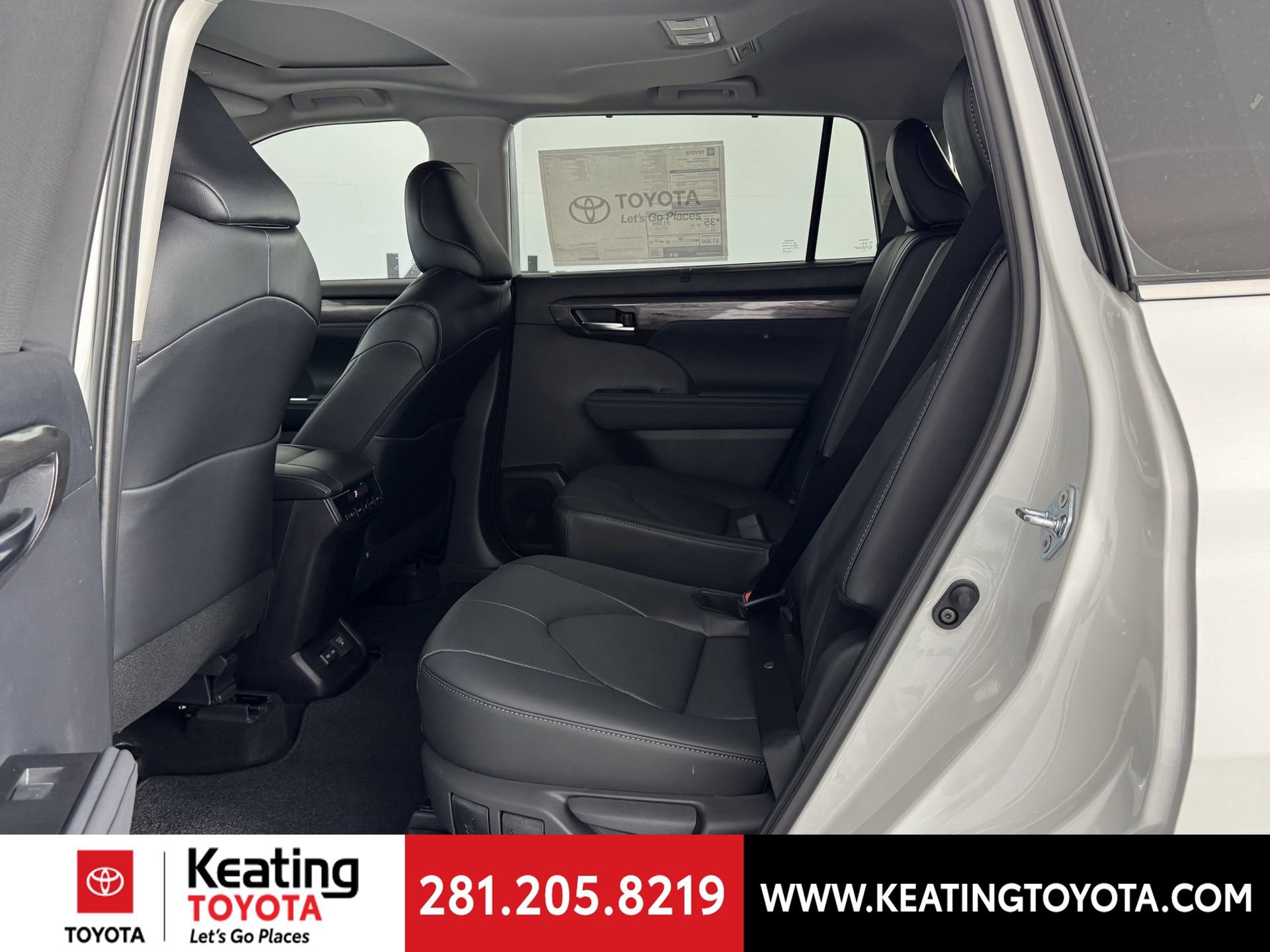 New 2026 Toyota Highlander Limited image 6