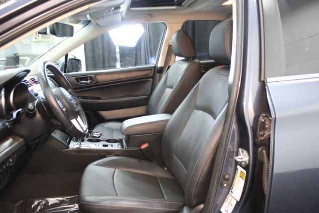Used 2017 Subaru Outback 2.5i Limited AWD/4WD image 18