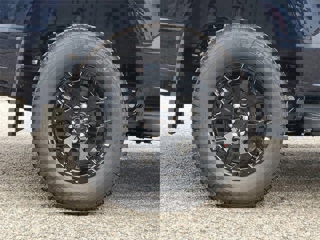 New 2025 Ford F150 Lightning XLT image 5