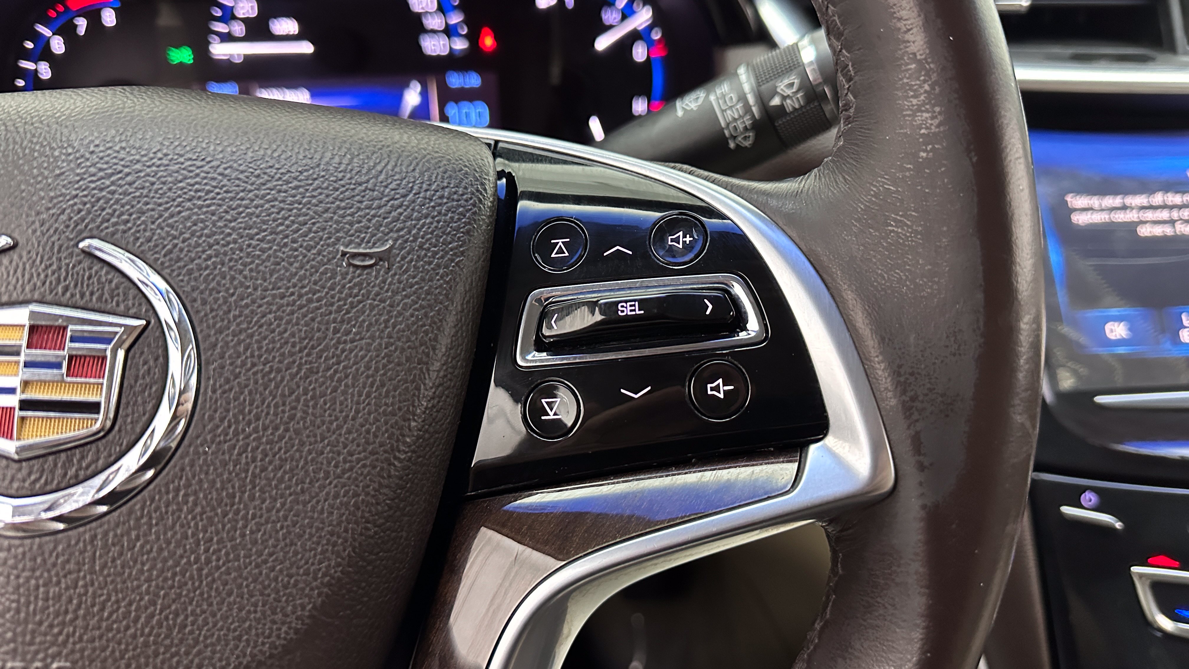 Used 2015 Cadillac XTS FWD image 17