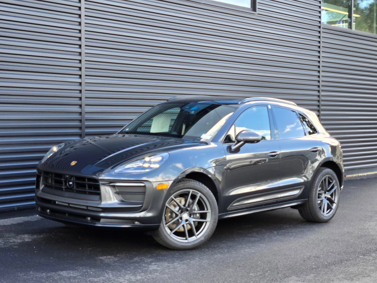 New 2026 Porsche Macan Turbo AWD/4WD image 1