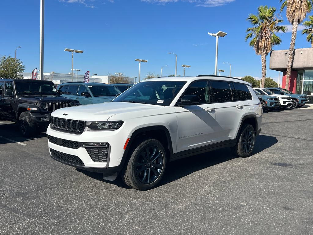 New 2026 Jeep Grand Cherokee L Limited AWD/4WD image 2