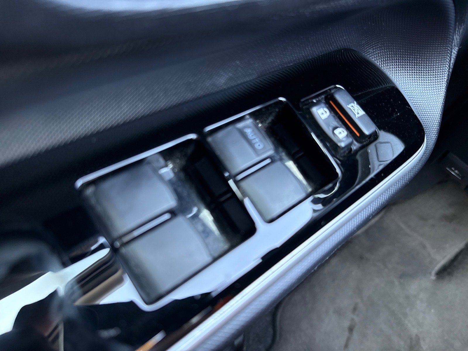 Used 2015 Toyota Prius C Two image 25