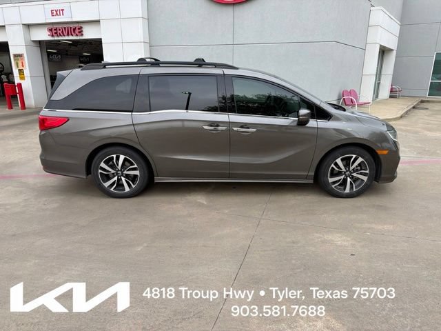 Used 2018 Honda Odyssey Elite image 13