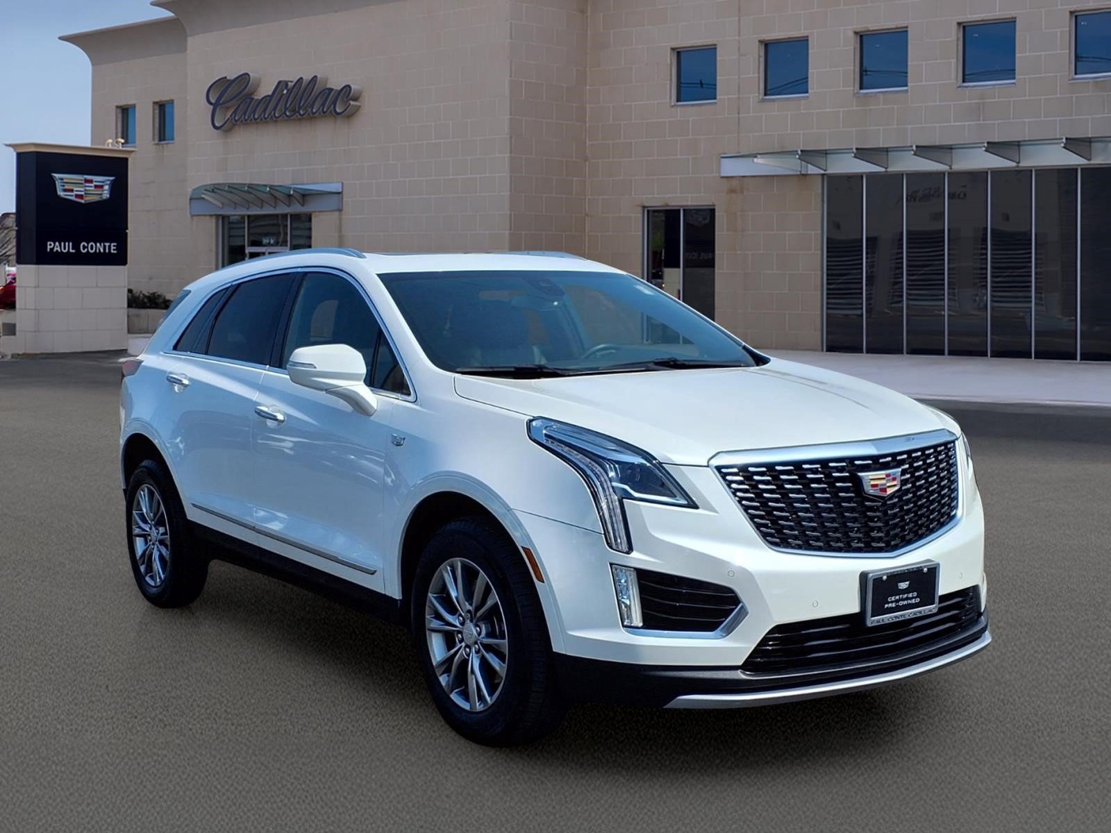 Certified 2024 Cadillac XT5 Premium Luxury w/ LPO, Floor Liner Package AWD/4WD image 3
