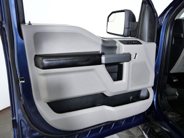 Used 2015 Ford F150 XLT w/ Equipment Group 302A Luxury AWD/4WD image 18
