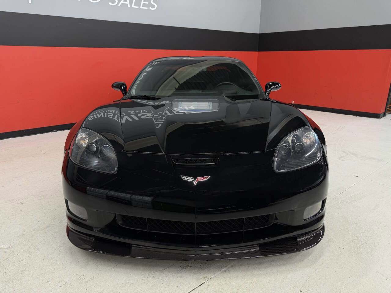 Used 2013 Chevrolet Corvette ZR1 w/ 3ZR Preferred Equipment Group image 3