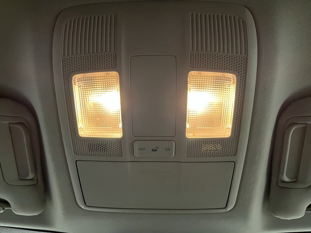 Used 2019 MAZDA CX-5 Touring image 9