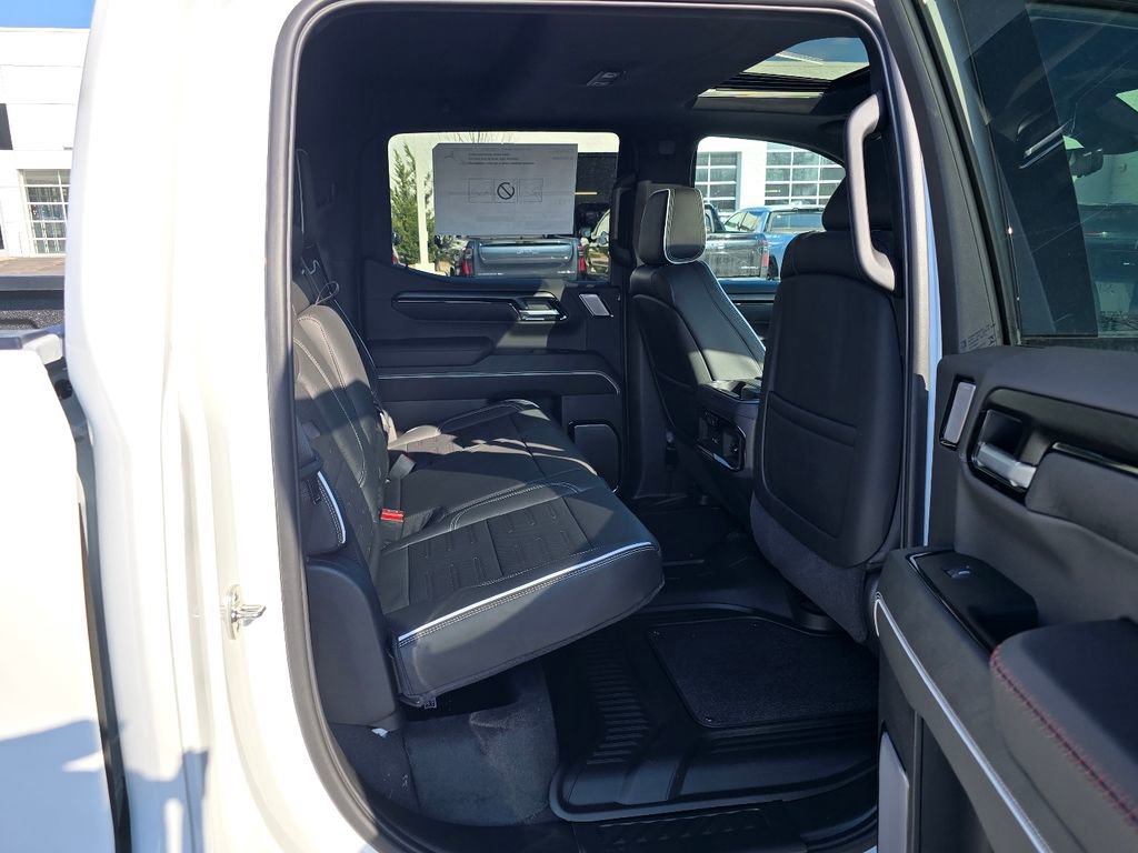 New 2026 GMC Sierra 1500 AT4X AWD/4WD image 32