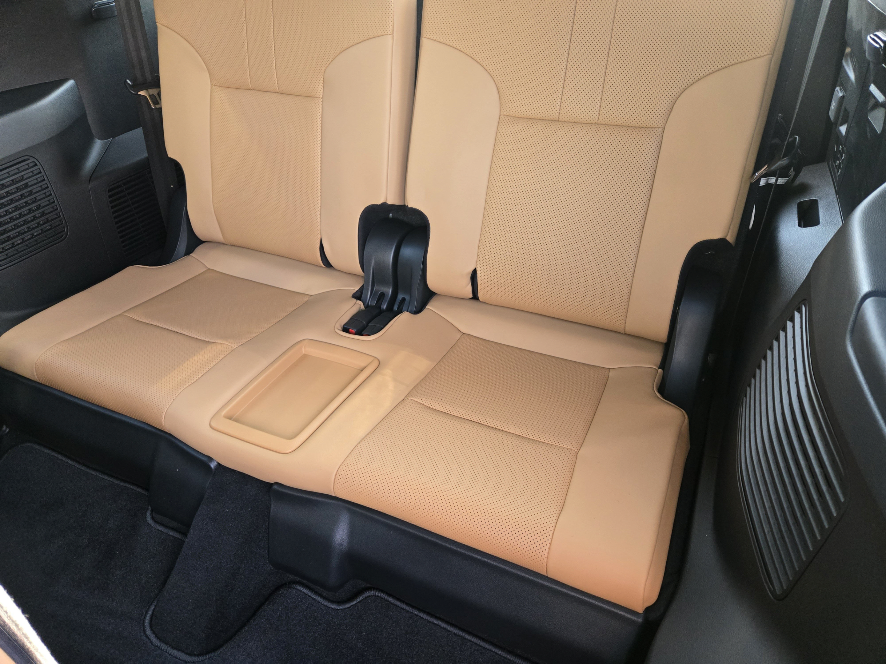 New 2026 Lexus LX 700h Luxury AWD/4WD image 16