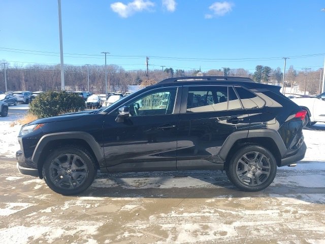 Used 2024 Toyota RAV4 Adventure image 4