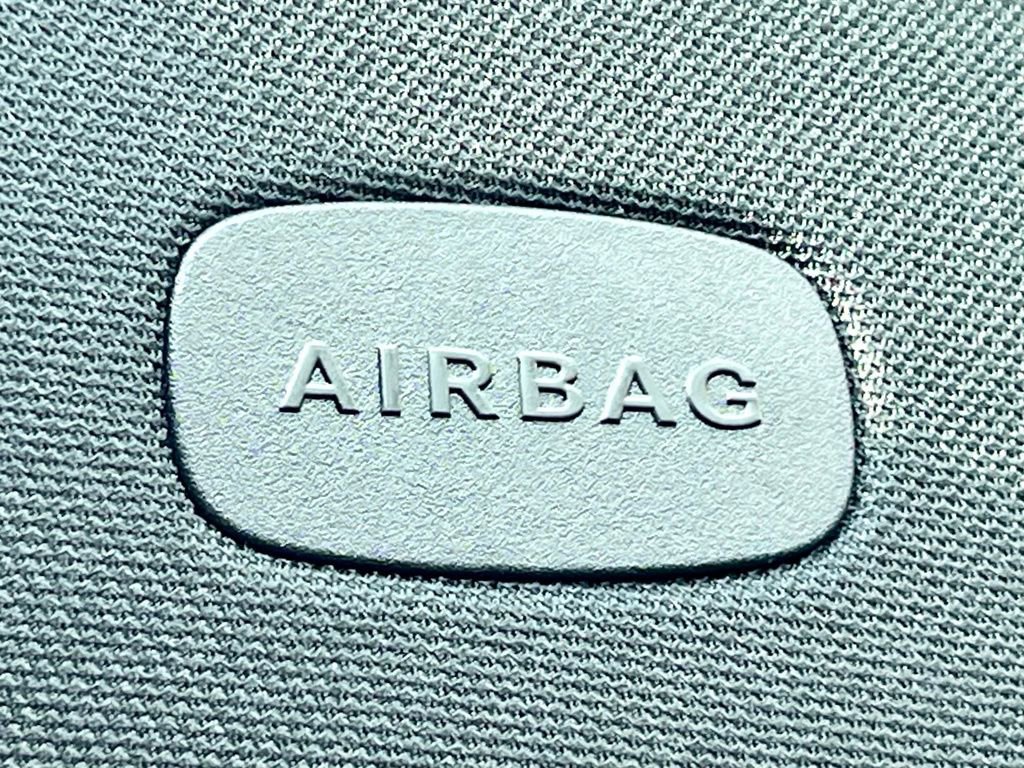 Certified 2022 Mercedes-Benz GLC 300 4MATIC image 38