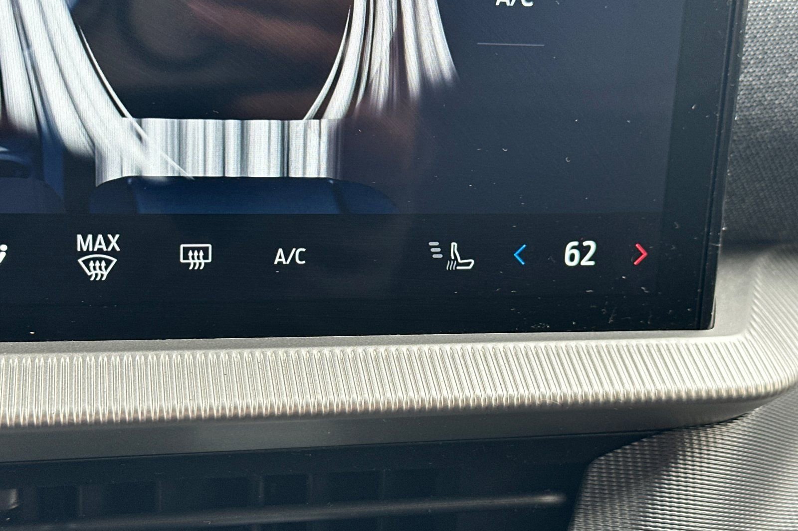 Used 2025 Ford Explorer ST-Line w/ ST-Line Street Pack image 31