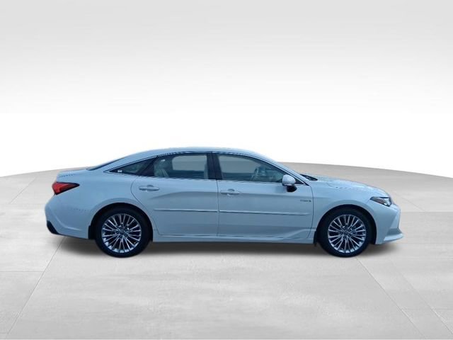 Used 2020 Toyota Avalon Limited w/ Advanced Safety Package FWD image 6