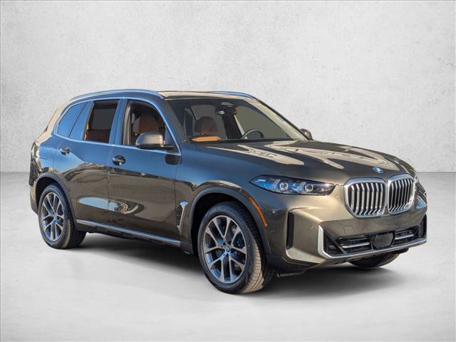 New 2026 BMW X5 xDrive50e w/ Climate Comfort Package image 7
