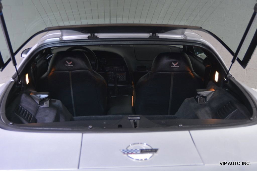 Used 1996 Chevrolet Corvette 2dr Coupe image 22