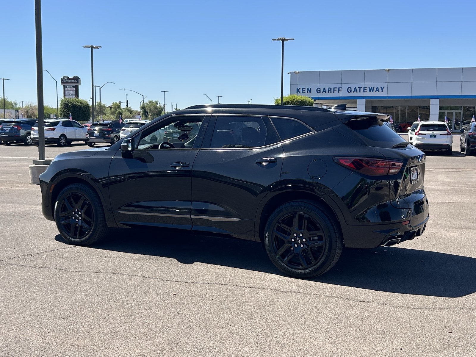 Certified 2024 Chevrolet Blazer RS w/ Driver Confidence II Package FWD image 3