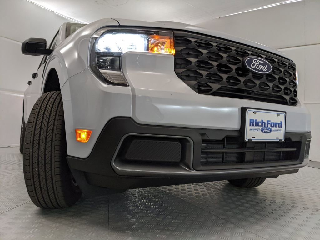 New 2026 Ford Maverick XLT image 28