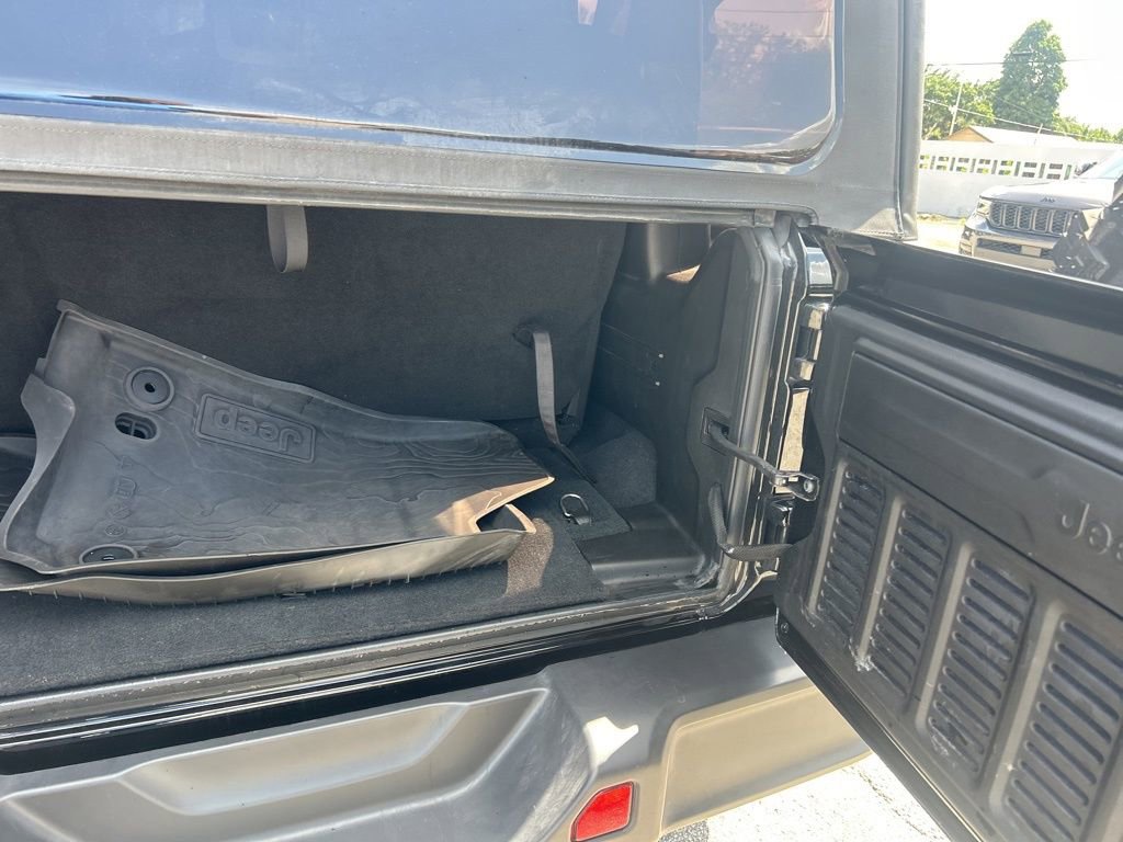 Certified 2023 Jeep Wrangler Rubicon image 34