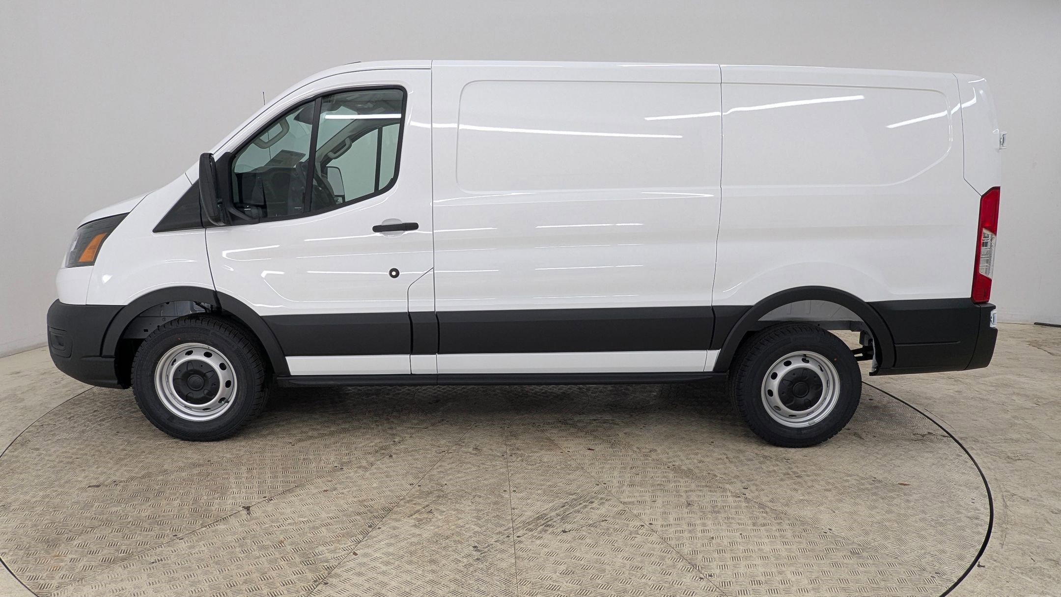 New 2026 Ford Transit 150 Low Roof image 2