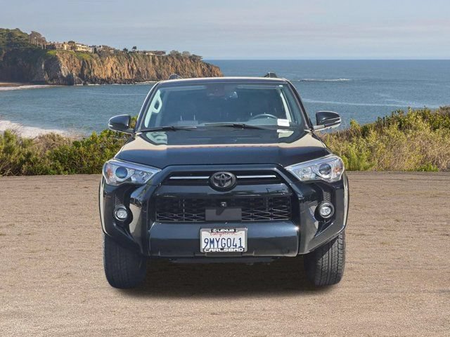 Used 2024 Toyota 4Runner SR5 Premium w/ Moonroof Package AWD/4WD image 2