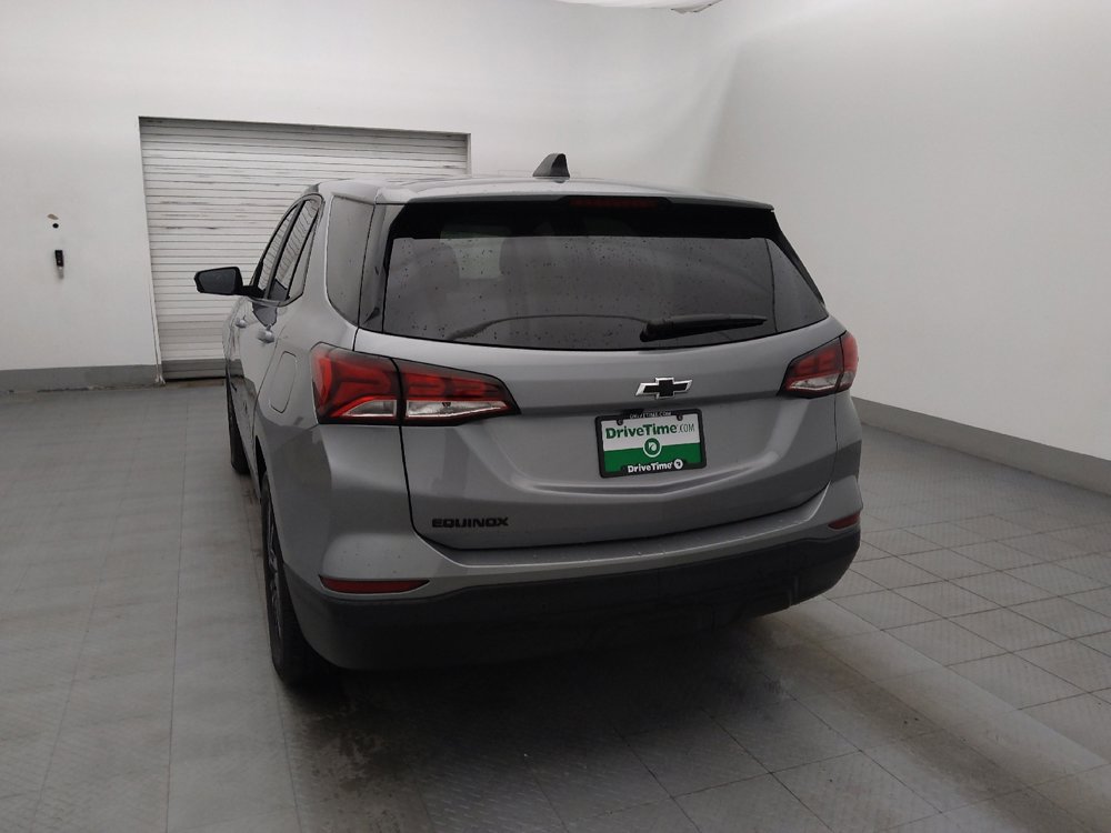 Used 2024 Chevrolet Equinox LS w/ LS Convenience Package image 6