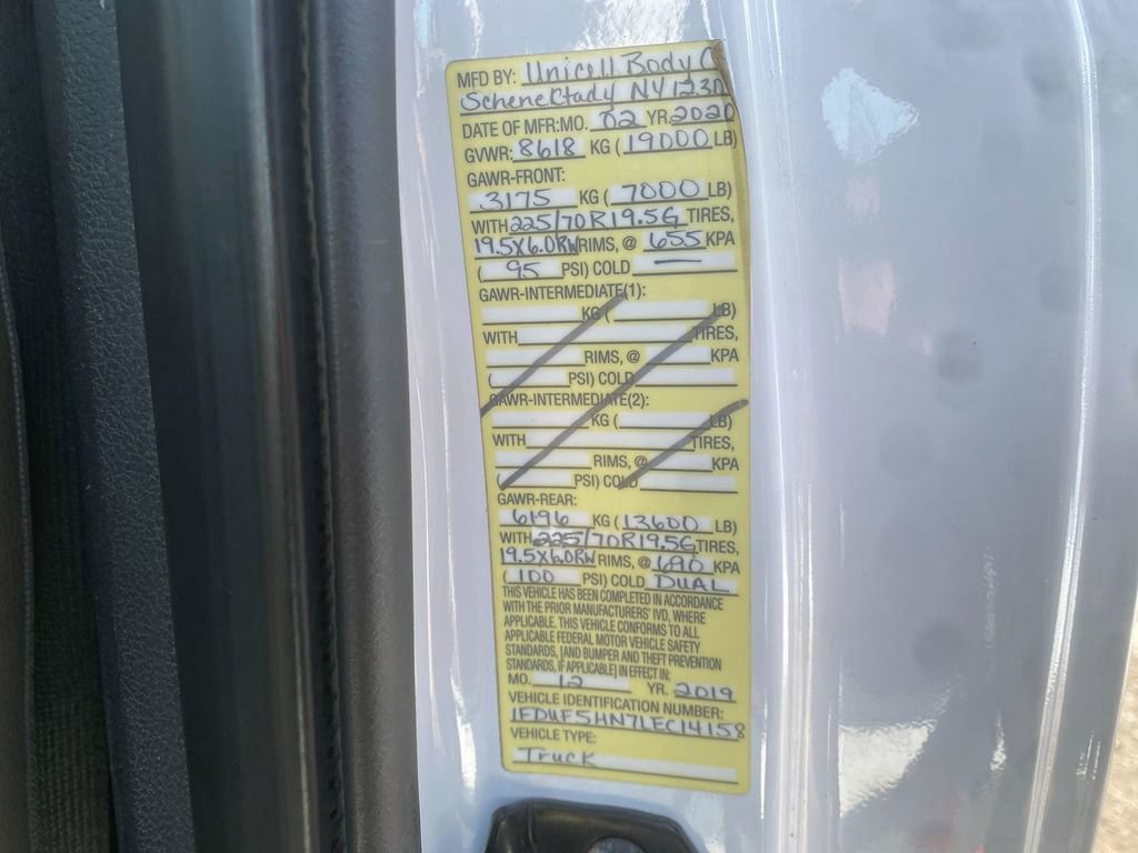 Used 2020 Ford F550 4x4 Regular Cab Super Duty w/ Power Equipment Group image 29