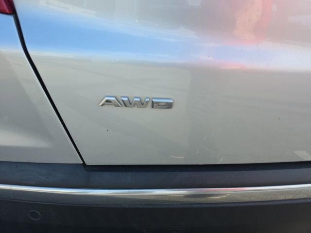 Used 2017 Cadillac XT5 Luxury w/ Driver Awareness Package image 24