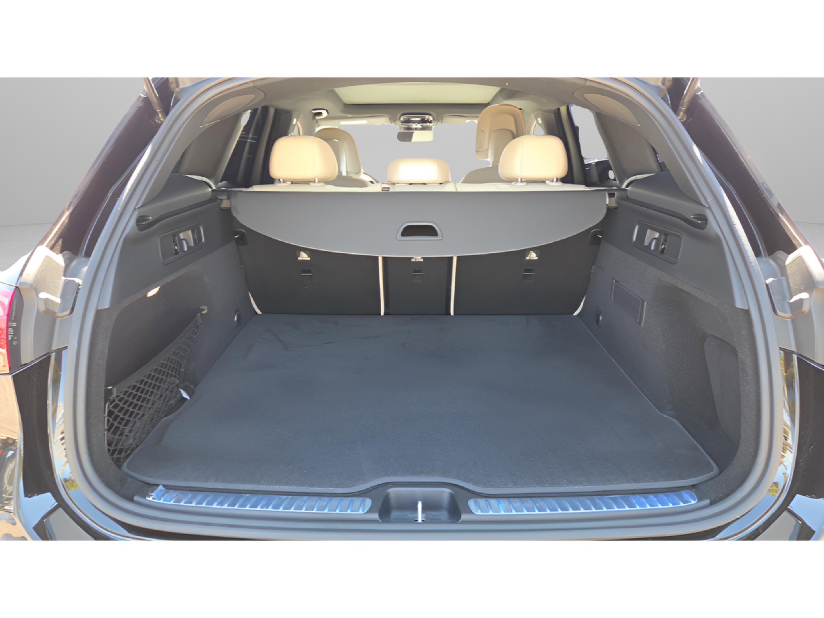 Used 2024 Mercedes-Benz GLC 300 GLC 300 4MATIC image 10