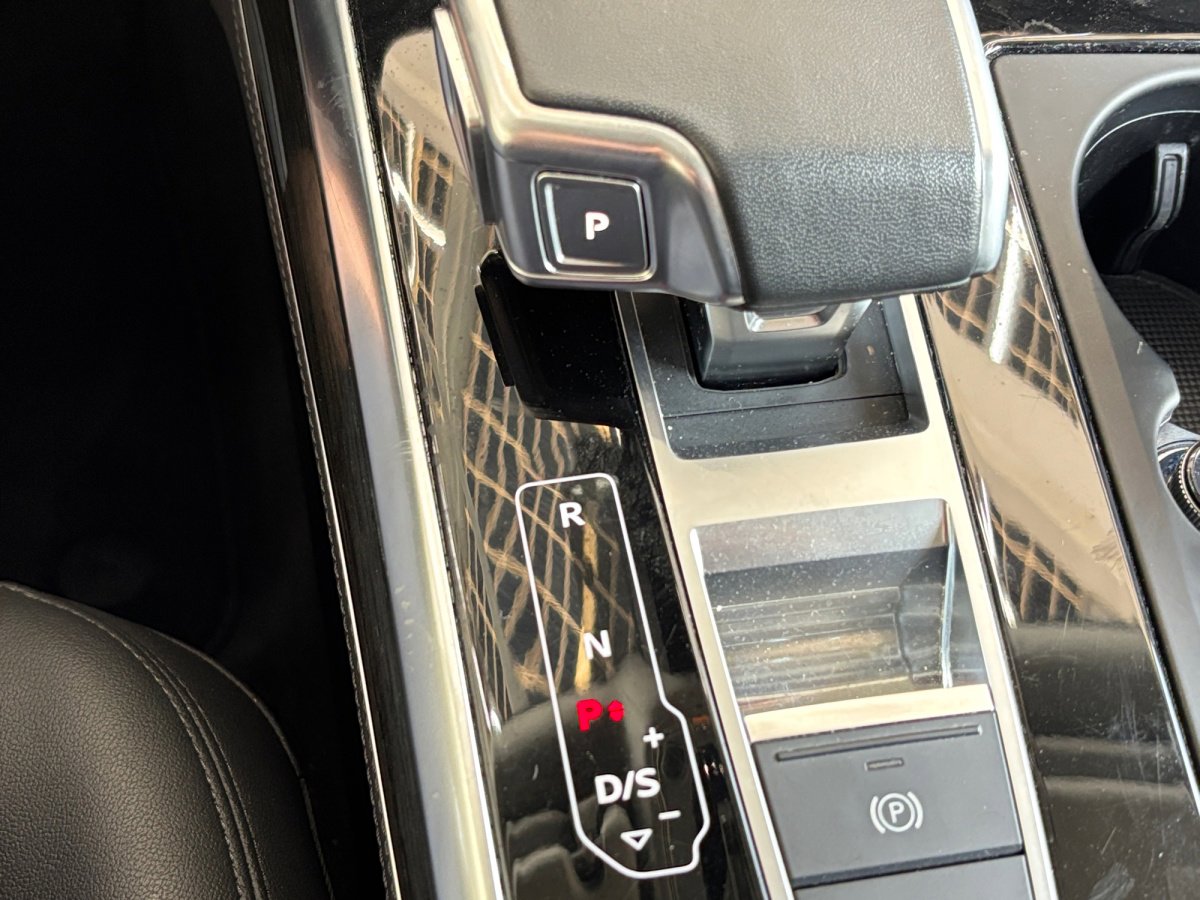 Used 2024 Audi Q7 2.0T Premium Plus image 33