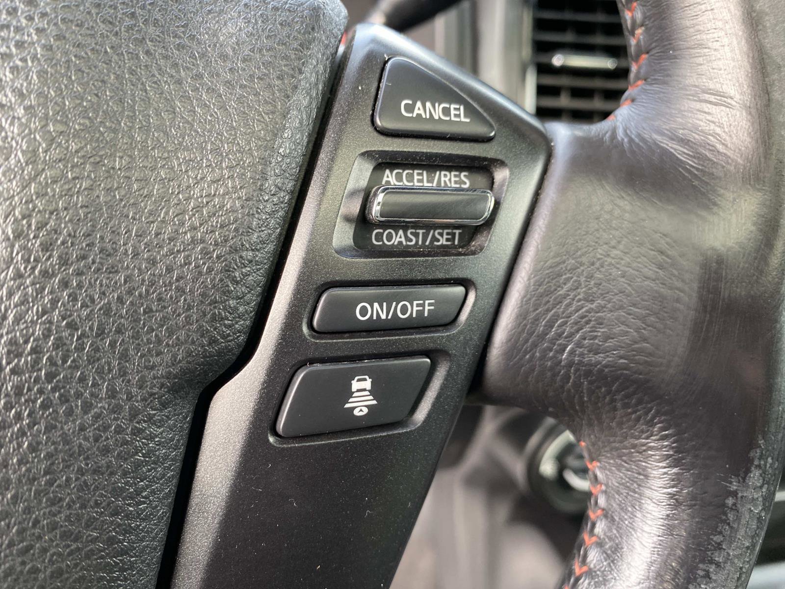 Used 2021 Nissan Titan PRO-4X w/ Pro-4x Convenience Package AWD/4WD image 20