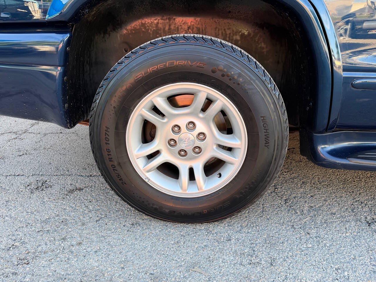 Used 2003 Dodge Durango SLT RWD image 32