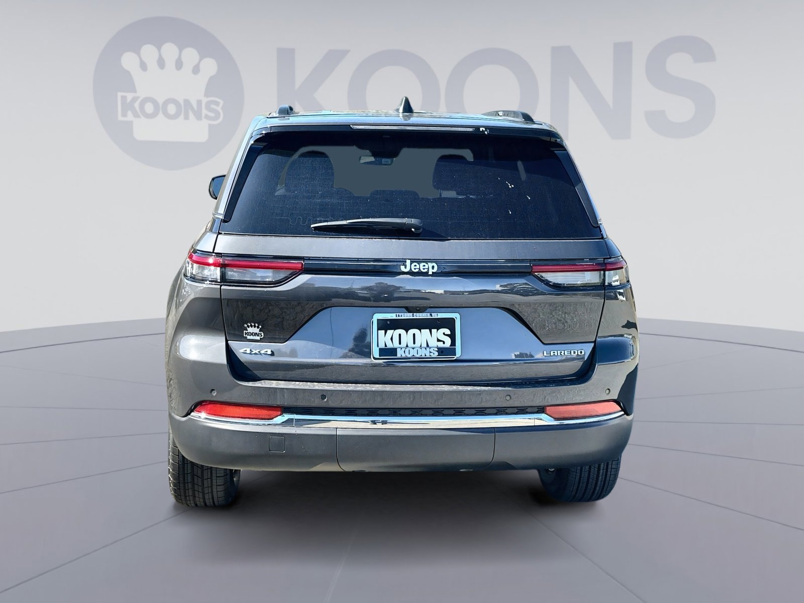 New 2025 Jeep Grand Cherokee Laredo w/ Luxury Tech Group I image 5