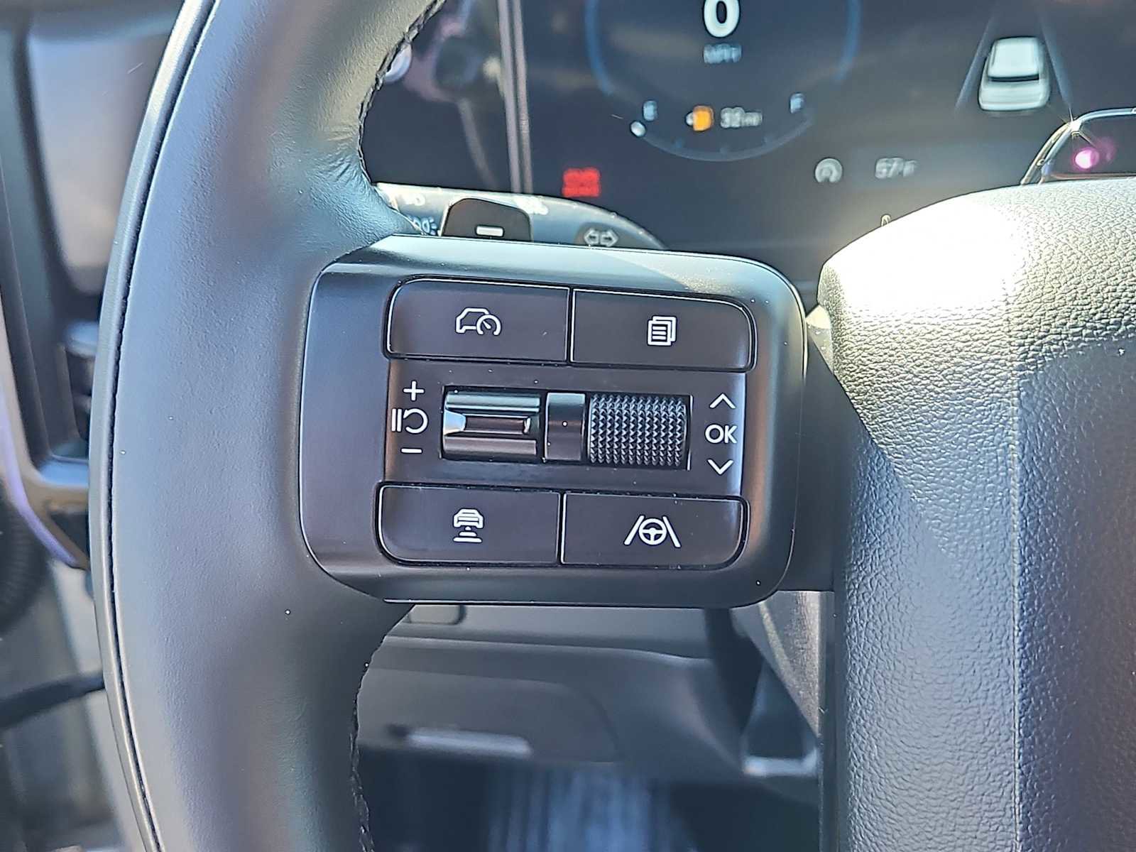 Used 2024 Hyundai Santa Fe Calligraphy image 28