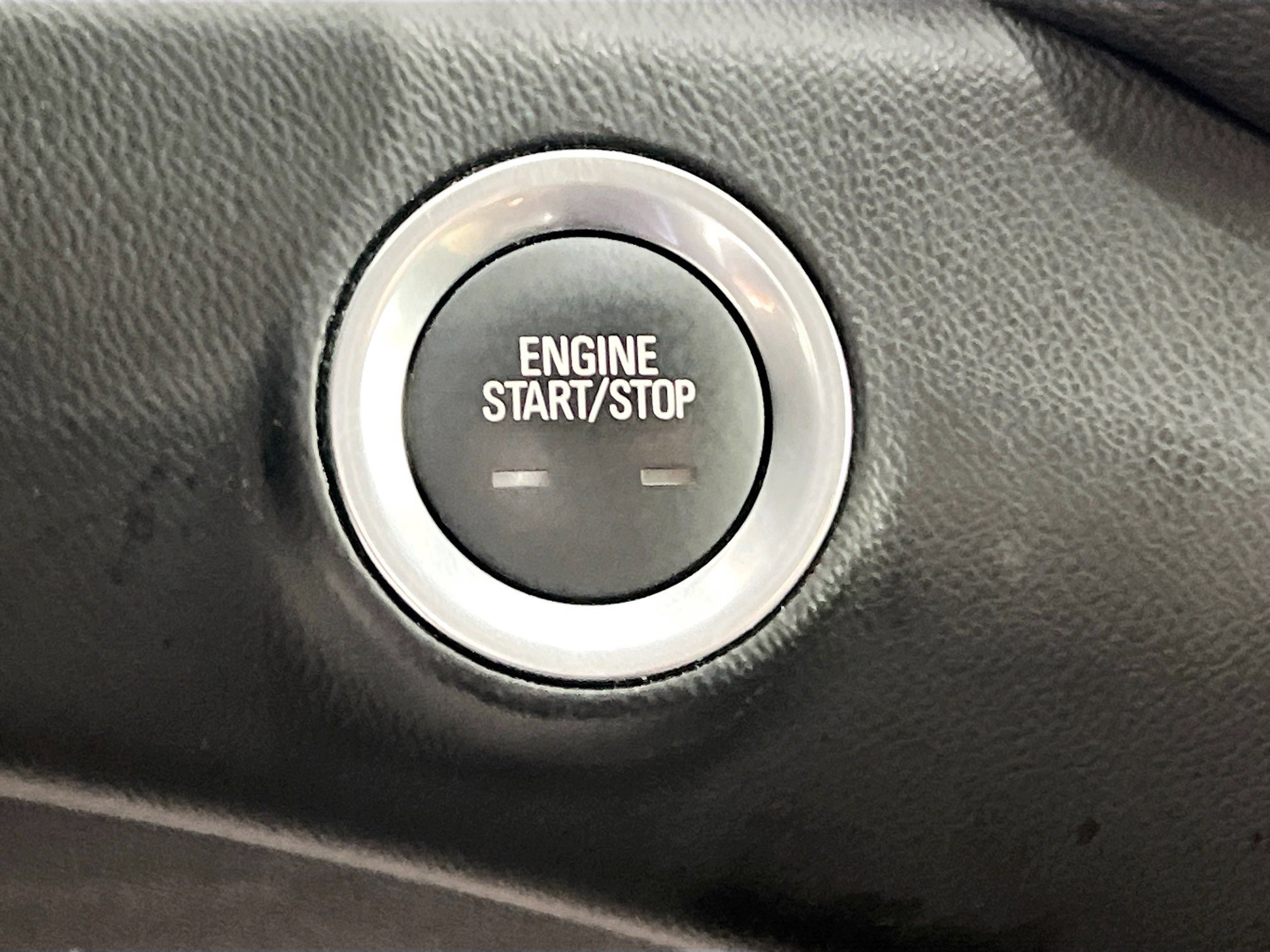 Used 2024 GMC Terrain SLE image 24