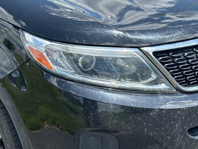 Used 2015 Kia Sorento LX AWD/4WD image 12